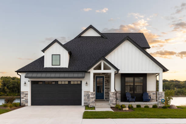 Best Emergency Roof Repair Services  in Arlington, NY